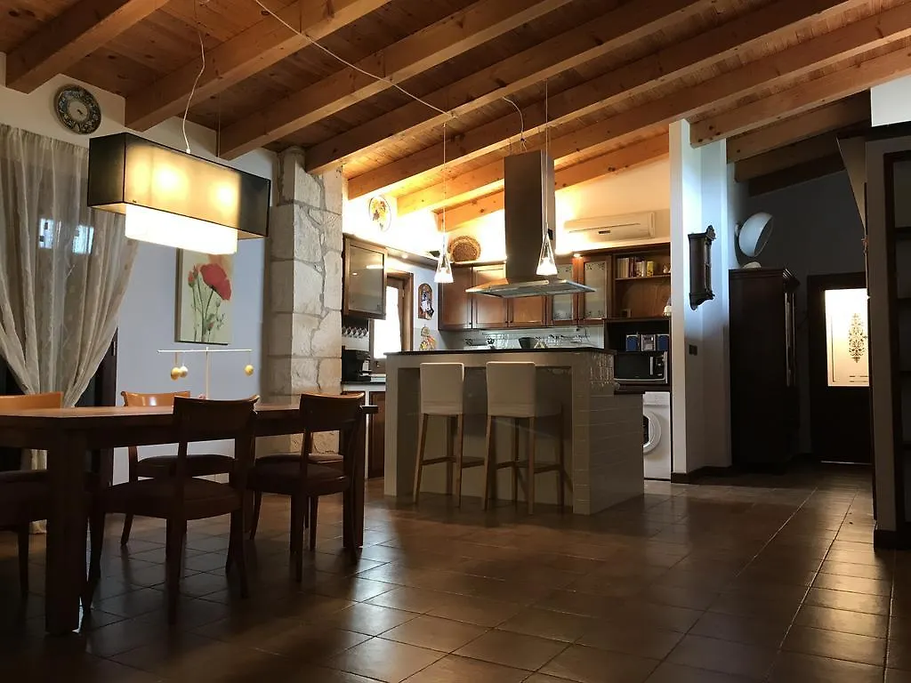 Casa Vacanza Monterosso Villa Syrakusa